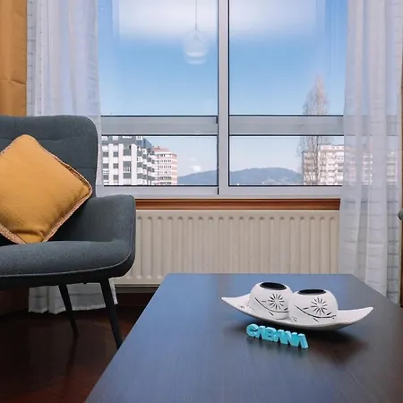 Luminoso Y Cómodo Con Parking By Apartamento