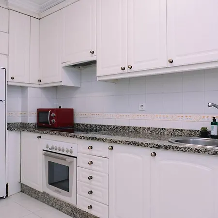 Luminoso Y Cómodo Con Parking By * Vigo