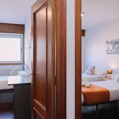 Luminoso Y Cómodo Con Parking By Apartamento