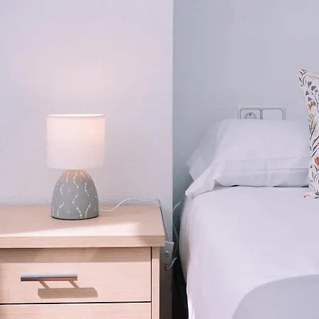 Апартаменты Luminoso Y Comodo Con Parking By *