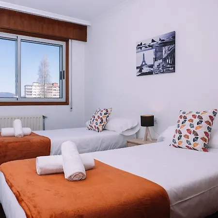 Luminoso Y Cómodo Con Parking By Vigo