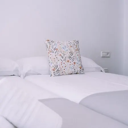 Luminoso Y Comodo Con Parking By Апартаменты *
