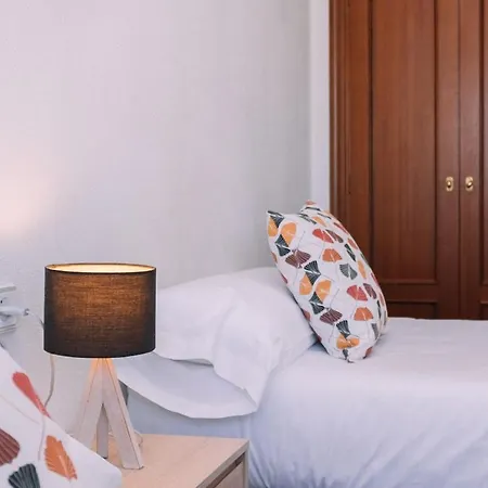 Luminoso Y Cómodo Con Parking By Vigo