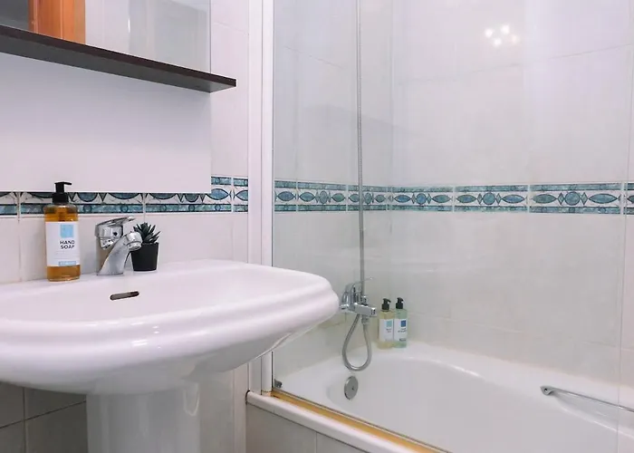 Apartmán Luminoso Y Comodo Con Parking By