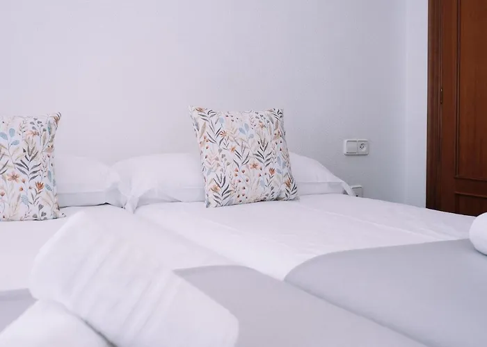 Luminoso Y Comodo Con Parking By Apartmán *