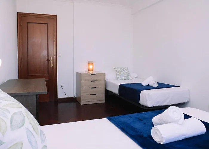 Luminoso Y Comodo Con Parking By Apartmán Vigo